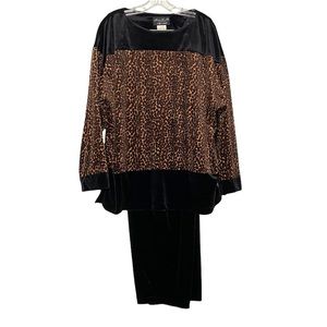 Velvet Velour Leopard print black loungewear set L